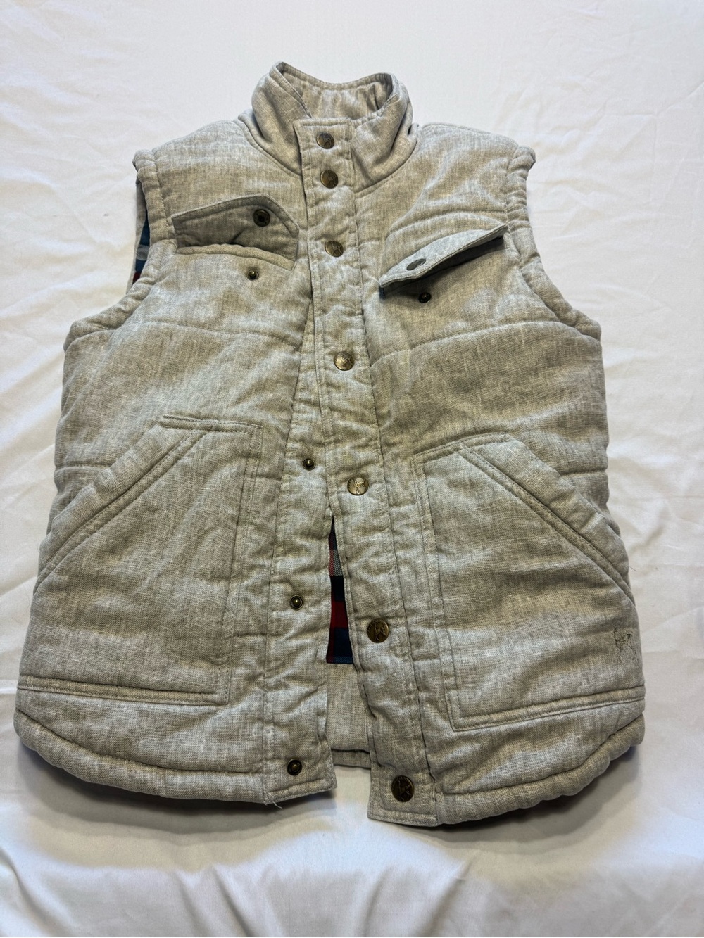Men's Light Gray Quilted Puffer Vest - Insulated Outdoor Layer